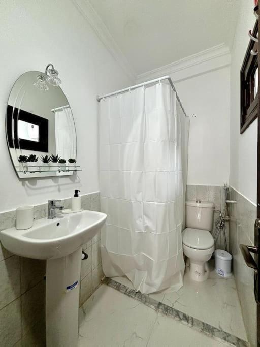 Apartamento Centrico En Bab Okla Тетуан Екстер'єр фото